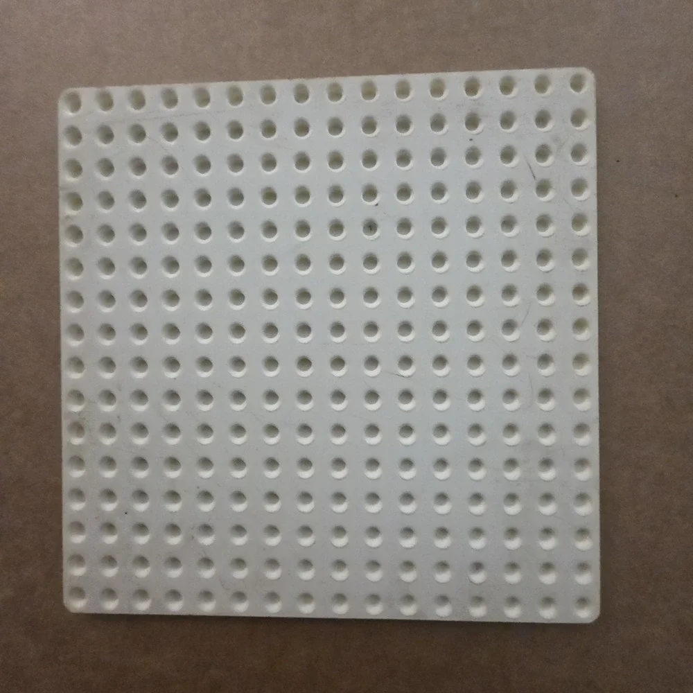 LEGO 91405  Flat Plates  5 -  16x16 Plates 3 White 1 Green & 1 Tan Lot Of 5 Read